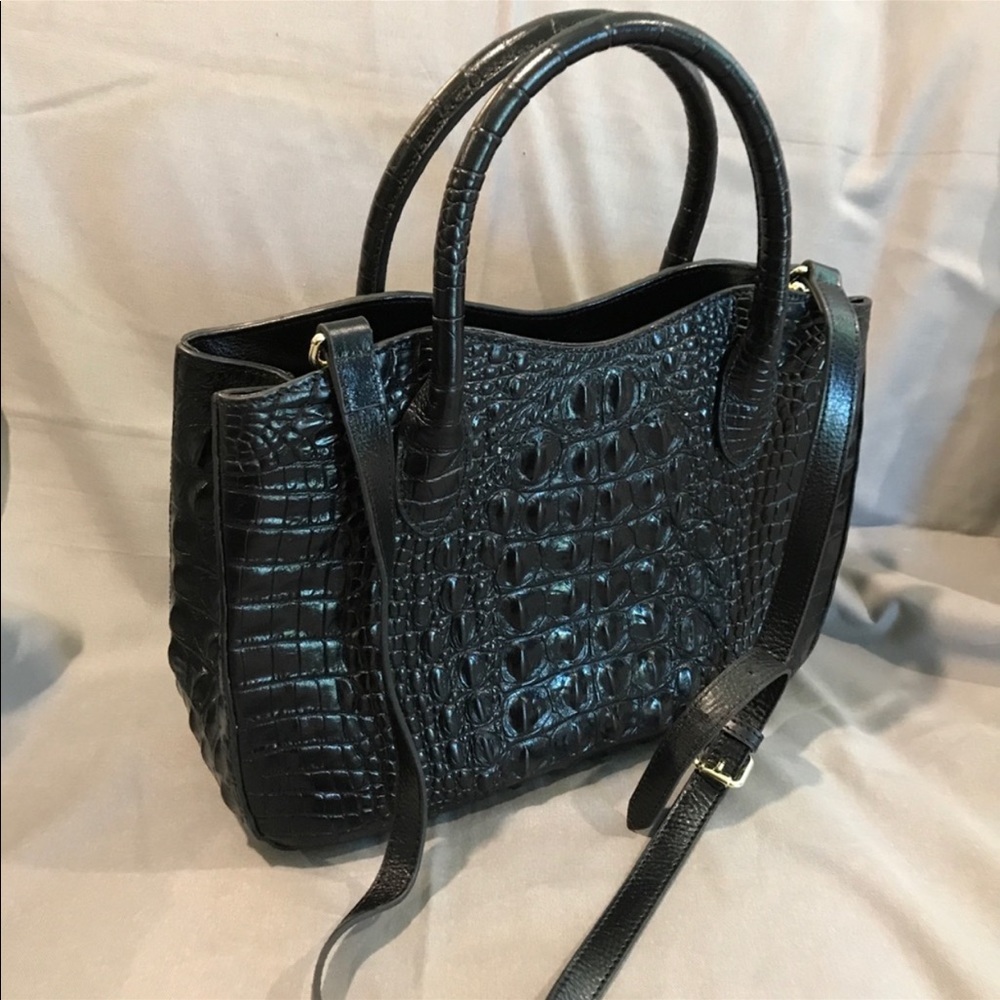 🐊Pijushi Alligator Embossed Black Leather Handbag